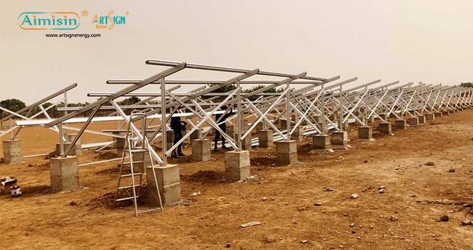 Struttura solare in alluminio da 210KW montata a terra in Mali
